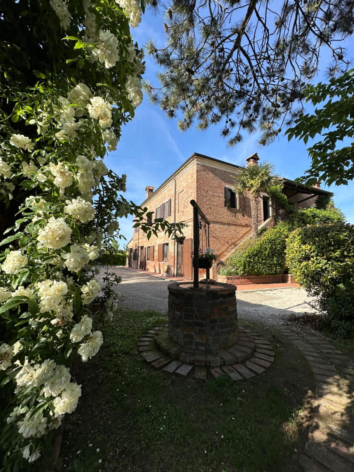 Villa Dunya Montepulciano Stazione Exterior foto